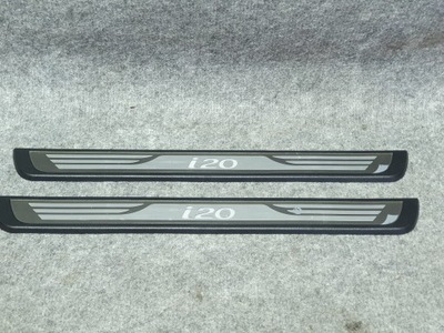 Hyundai i20 молдинг декоративна поріг накладка фото №1