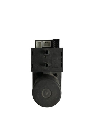 Помпа замка центрального audi a3 a4 фото №1