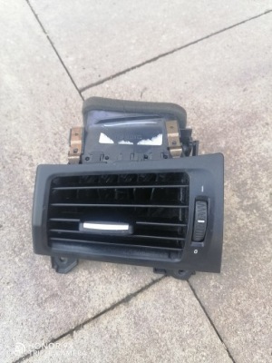 Решітка повітропровід bmw x3 f25 x4 f26 9217442 фото №1