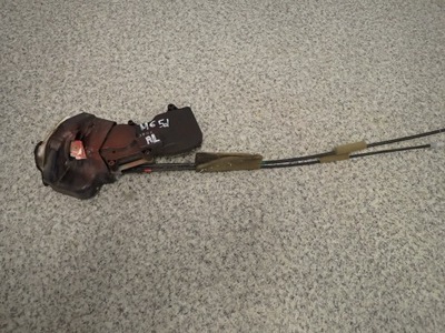 Mazda 6 gg 02 - 07 замок двері задніх лівих фото №1