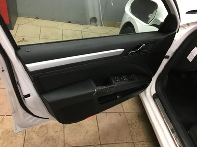 Skoda superb 2 2008-2012 обшивка двері оббивка двері перед задня фото №1