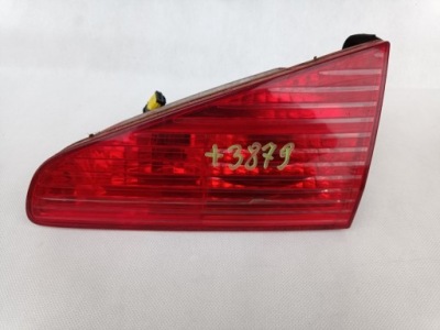 Peugeot 607 лампа задня права задня правий w кришка фото №1