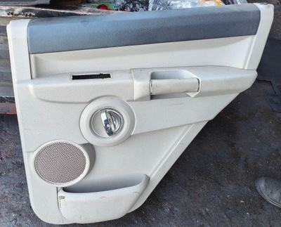 Jeep commander 07r обшивка дверь правый задняя фото №1