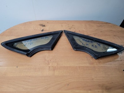 Скло кузовна перед kia ceed ii p/l фото №1