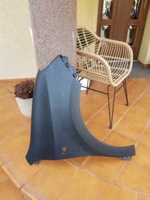 Renault twingo 3 14- крыло правый передний перед фото №1