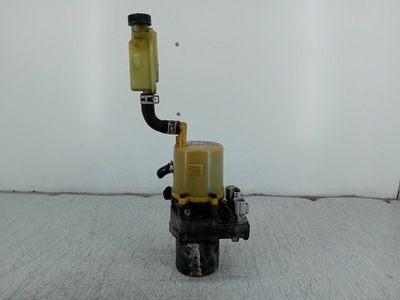 Насос усилителя mazda 5 i 1.8 i 16v фото №1