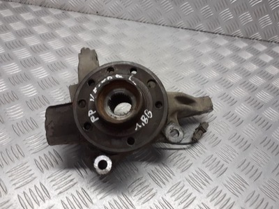 Поворотний кулак правий перед opel vectra c 1.8 фото №1