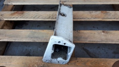 A4 b8 s4 лонжерон наконечник правый правая перед ly9c фото №1