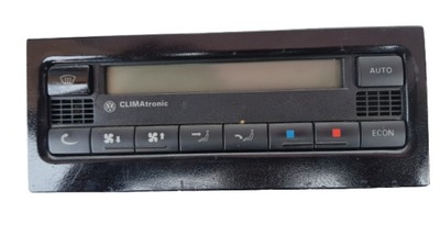 Панель кондиционера volkswagen оригинальный номер 3b1907044d фото №1