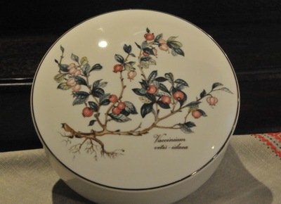 Villeroy & Boch PUZDERKO Vaccinum vitis idaea 14 x 12 Botanica Luksemburg