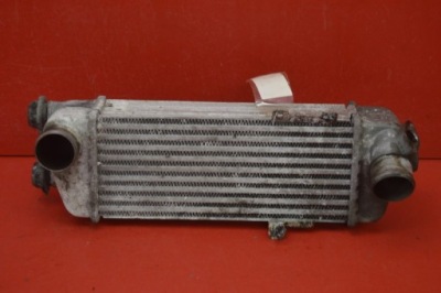 Радиатор интеркулер hyundai i30 1 i 1.6 crdi 08r фото №1