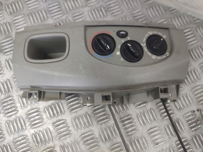 Renault trafic ii vivaro a 01-14 панель обдув фото №1
