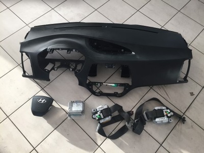 Hyundai i20 12-14 приборная панель подушки безопасности ремни подушка безопасности kpl. фото №1