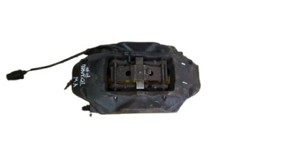 Vw touareg суппорт правый перед 209236065a фото №1