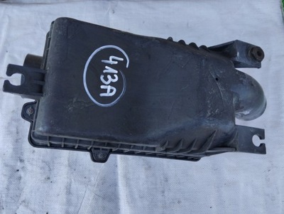 Корпус фільтра повітря kia sedona 2.9 d фото №1