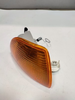 LUZ DIRECCIONAL DERECHA COLOR NARANJA FIAT PALIO 96-  