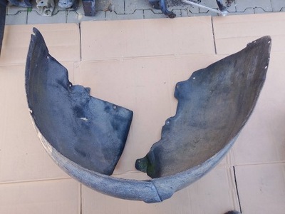 Audi tt подкрылок правое 8j0821172 фото №1