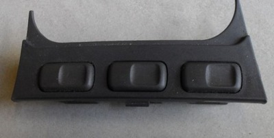 Volvo v40 1.8 2000 рамка заглушка фото №1