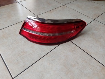 Права фара - задні - full led --- mercedes gle w292 фото №1