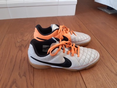 buty halowe NIKE ROZ 37,5 pilka nożna