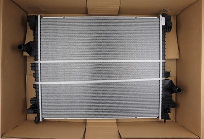 Радиатор alfa romeo giulia 2.2 d 2015 - фото №1