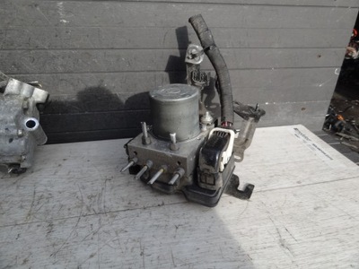 Renault clio v 2019 1,0 tce насос abs 476607421r оригінал фото №1