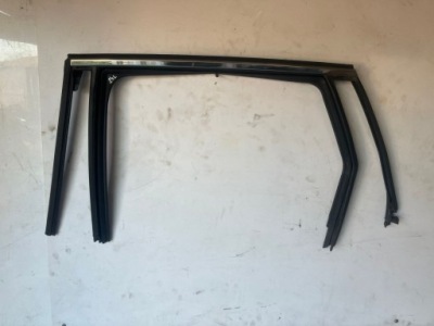 Рамка хром прокладка дверь левая задний peugeot 308 t9 sw универсал #24 фото №1