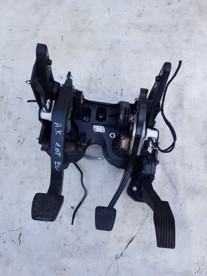 Педалі opel astra k 1.0 t фото №1