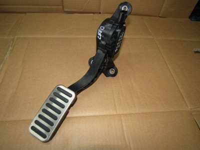 Kia ceed iii педаль газа 32700-04210 фото №1