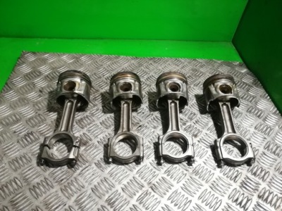 Поршень + шатун 1058.7 2.0dci m9r 740 m9rt740 renault trafic laguna фото №1