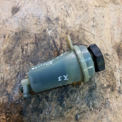 Бак жидкость усилителя citroen berlingo 1,9d фото №1