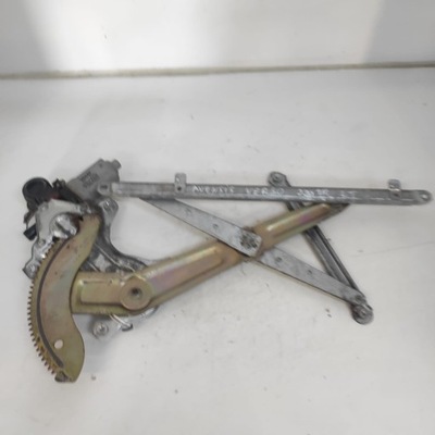 Підйомник скло лівий задня 5pin toyota avensis verso 85720-44050 фото №1