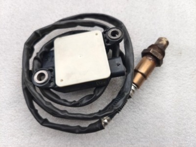 Audi датчик лямбда-зонд nox 8w0906261e фото №1