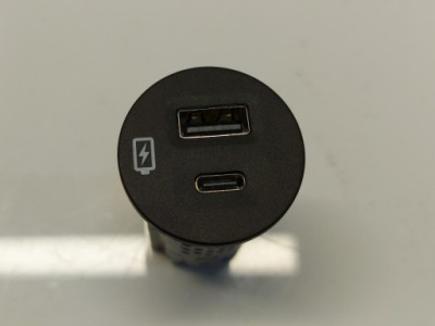 Ford mustang mach-e модуль port usb lu5t-19j211-aa фото №1