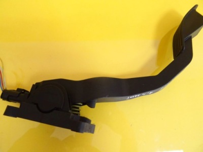 Потенциометр газа peugeot 206 0280752237 nr104 фото №1