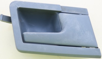 Ручка права внутрішня сіра vw t4 multivan 90- фото №1