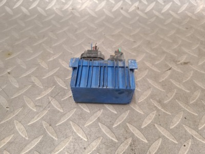 Блок управления модуль реле подогрев свеча corsa d 1.3 cdti 55557760 фото №1