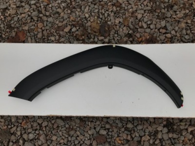 Toyota hilux 8 viii ліва молдинг na крила перед 2015-2018 фото №1