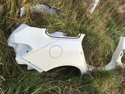 Крыло правый четверть opel astra j 4 kombi фото №1