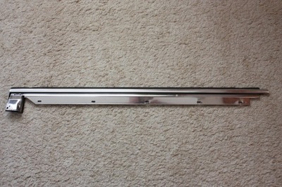 Audi a6 c4 молдинг уплотнитель стекло дверь хром фото №1