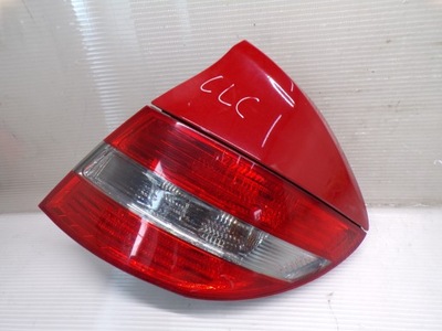 Лампа права задня задня mercedes w203 clc фото №1