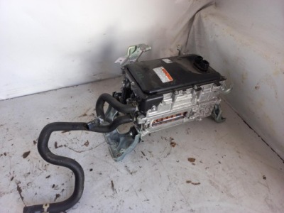 Инвертор модуль инвертор toyota chr 1.8 гибрид фото №1