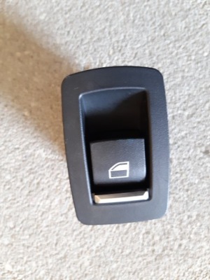 Bmw 3 f30 панель перемикач скло правий задня фото №1