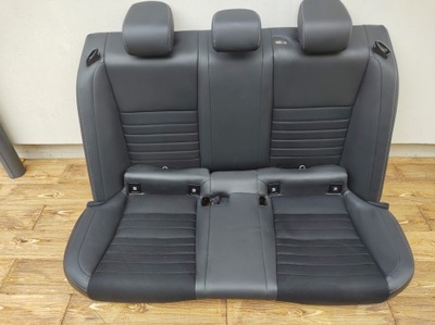 Lexus is300h 13r заднє сидіння задня фото №1