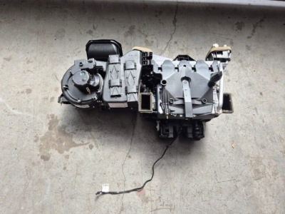 Отопитель mercedes sl 230 a2308300862 фото №1