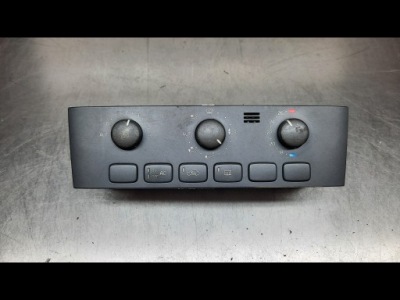 Панель кондиціонера 612698 volvo s40 v40 фото №1