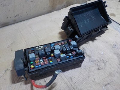 Insignia коробка предохранителей bsi 529050199 фото №1