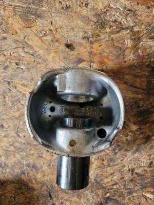 Bmw f13 поршень mahle 84l110 n57b фото №1