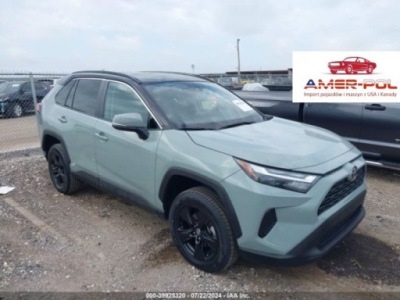 Toyota RAV4 2022r, XLE, 4x4, 2.5L 2.5 Benzyna 203KM
