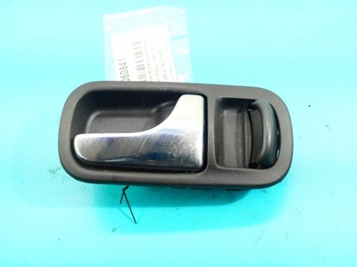 Ручка внутренняя перед правая nissan terrano ii фото №1